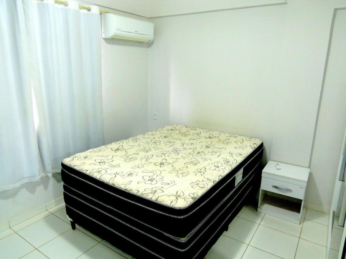 Lagoa Flat Service - Apartamentos Para Temporada Caldas Novas Buitenkant foto