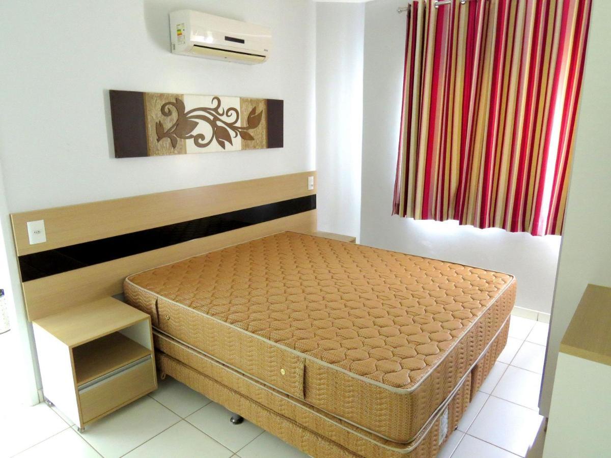 Lagoa Flat Service - Apartamentos Para Temporada Caldas Novas Buitenkant foto
